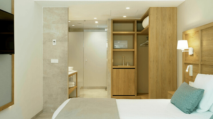 Bungalow Beach Level Superior